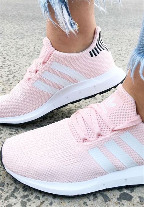 adidas sneakers dames uitverkoop|comfortable Adidas sneakers for women.